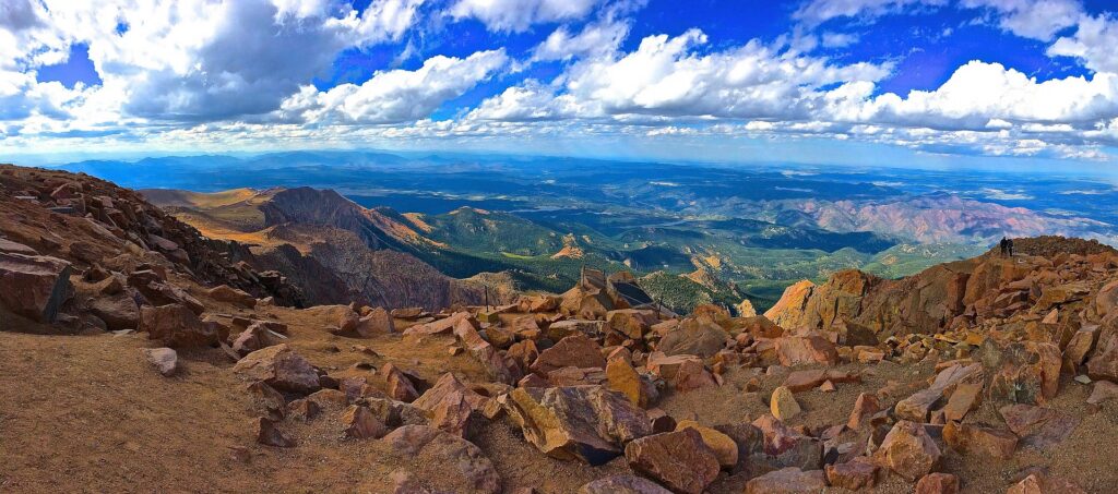 best places to stay in Colorado in October