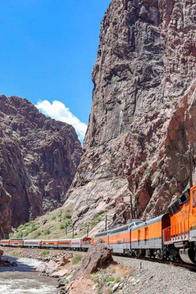 train ride through the mountains in colorado