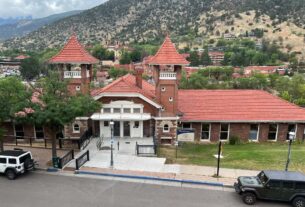 Glenwood Springs Amtrak Station